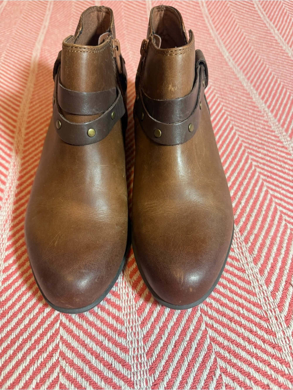 Woman Ankle Boots with Decorative Strap